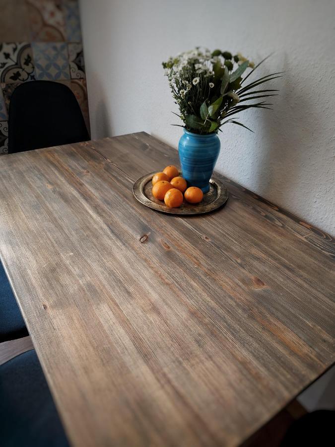 Flat In Neo Country Style Aus Gruenderzeit Bis 6 Person Apartment Leipzig Luaran gambar