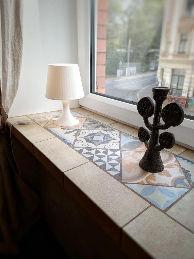 Flat In Neo Country Style Aus Gruenderzeit Bis 6 Person Apartment Leipzig Luaran gambar