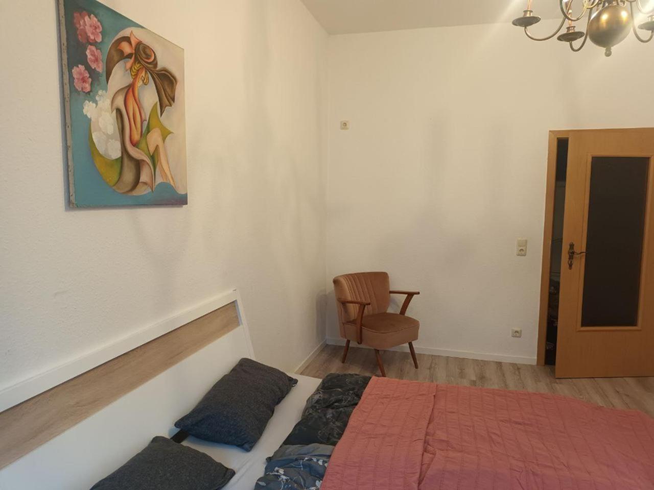 Flat In Neo Country Style Aus Gruenderzeit Bis 6 Person Apartment Leipzig Luaran gambar